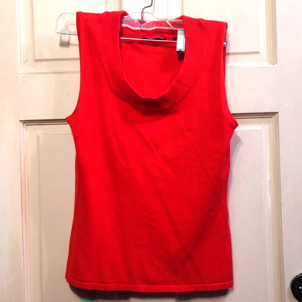 Red Women's Ribbed Sweater Sleeveless Top Size M